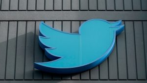 Twitter prevents new accounts from joining $8 Blue